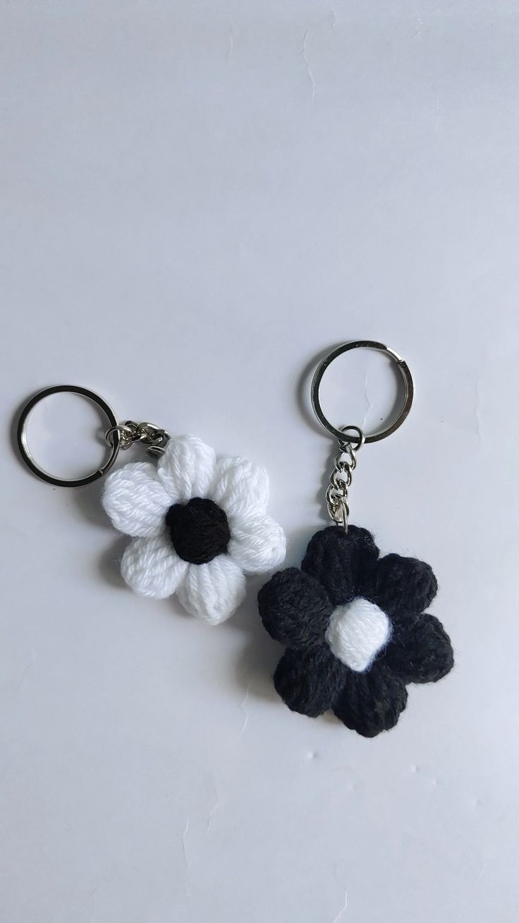 Puffy Flower keychain